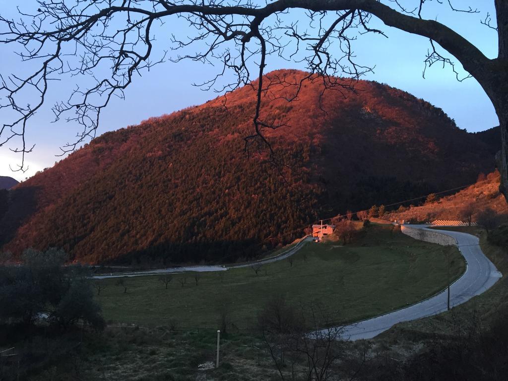 Auberge Du Col De Brouis Breil-sur-Roya Exteriör bild